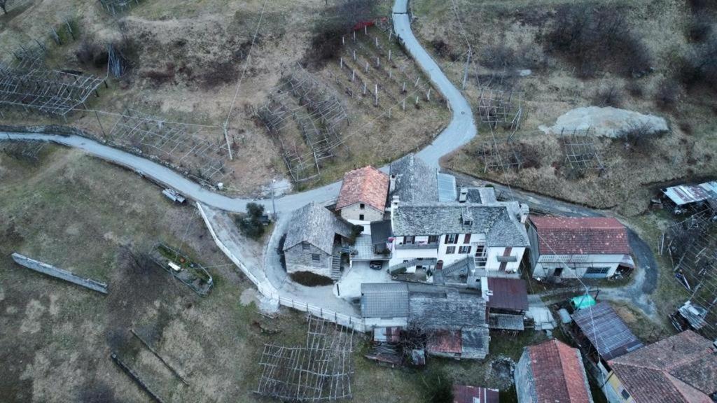 La Casa Nel Prunent Trontano Extérieur photo